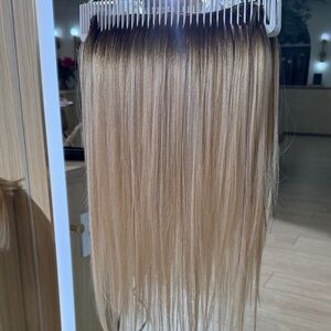 Dimensional Blonde Hand Tied Hair Extensions 18”/22” (4 Wefts, 85g) – New